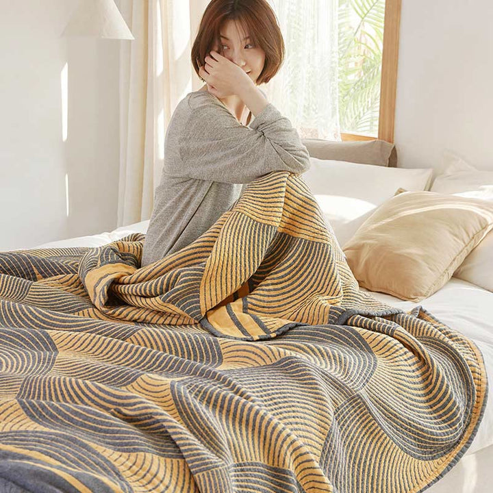 Four Layer Muslin Quilt – Soft Reversible Comforter
