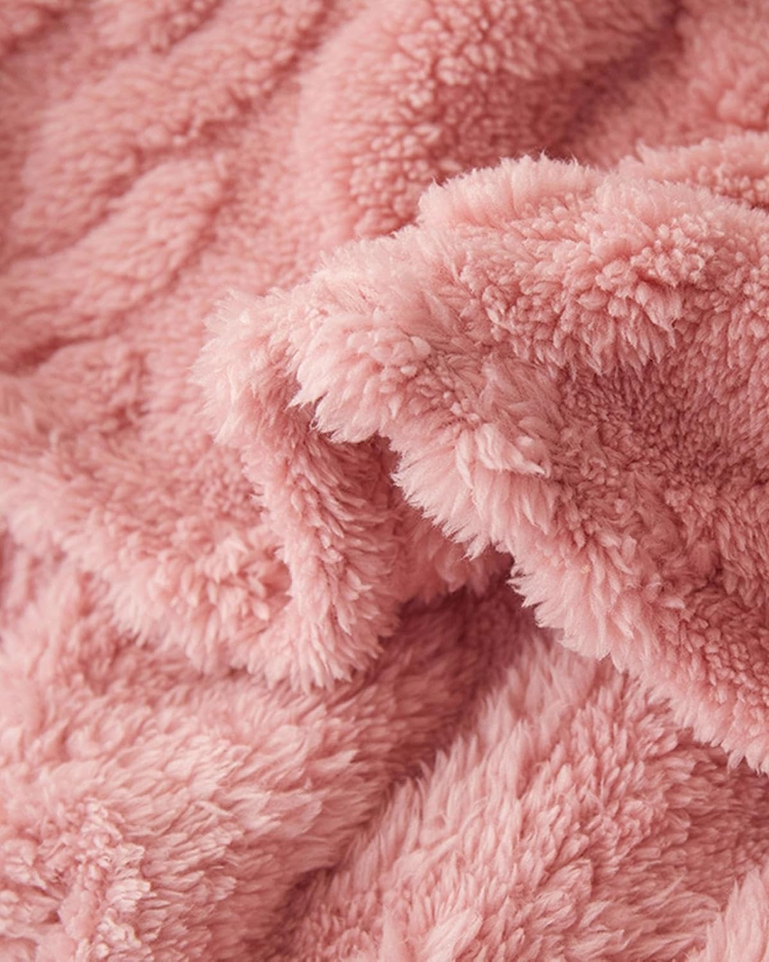 Ultra-Soft Textured Fleece Throw Blanket – Minimalist Bed & Sofa Decor