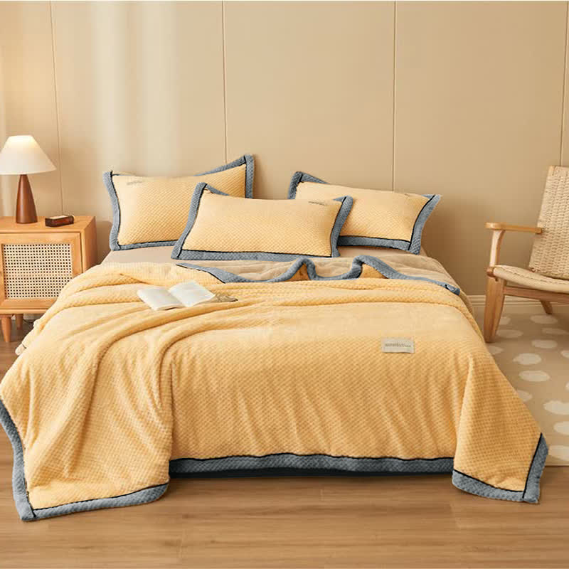 Microfiber Coral Fleece Throw Blanket with Zipper