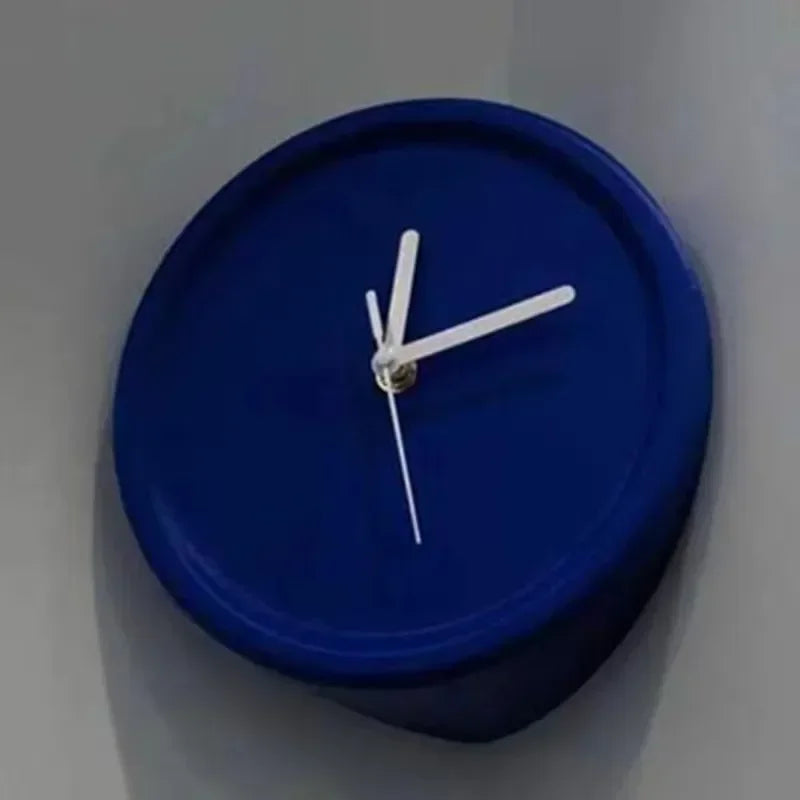 Minimalist Corner Clock
