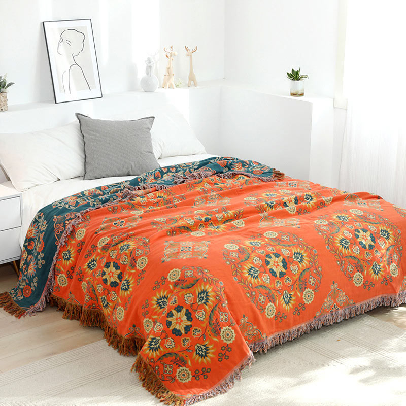 Floraya Reversible Cotton Woven Quilt