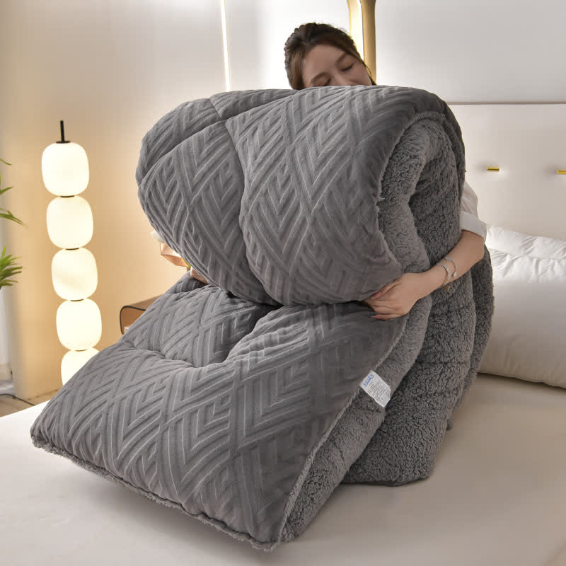 Cloudrest Quilted Sherpa Blanket