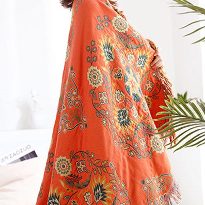 Floraya Reversible Cotton Woven Quilt