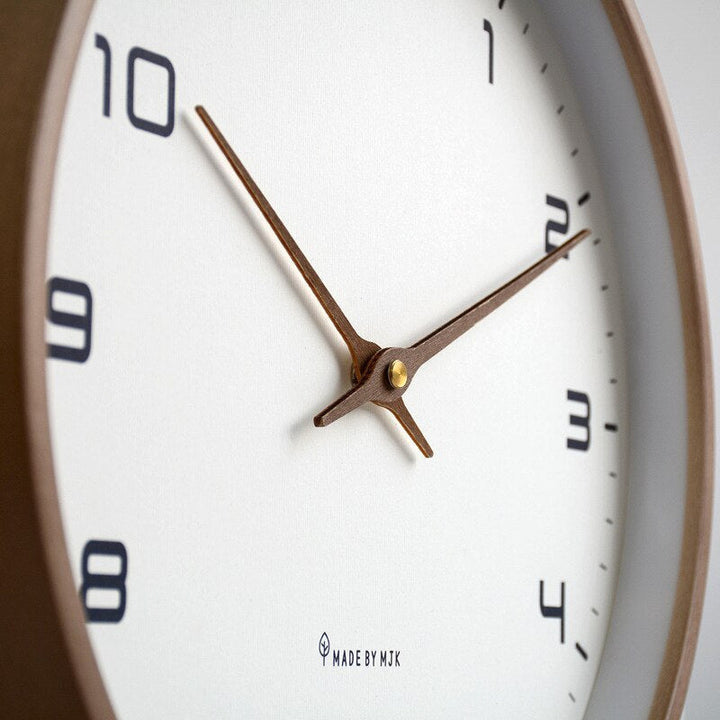 Minimalist Wooden Wall Clock – Scandinavian-Inspired Home Decor