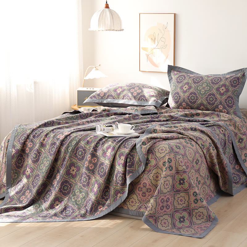 Petal Stitch Organic Cotton Reversible Quilt