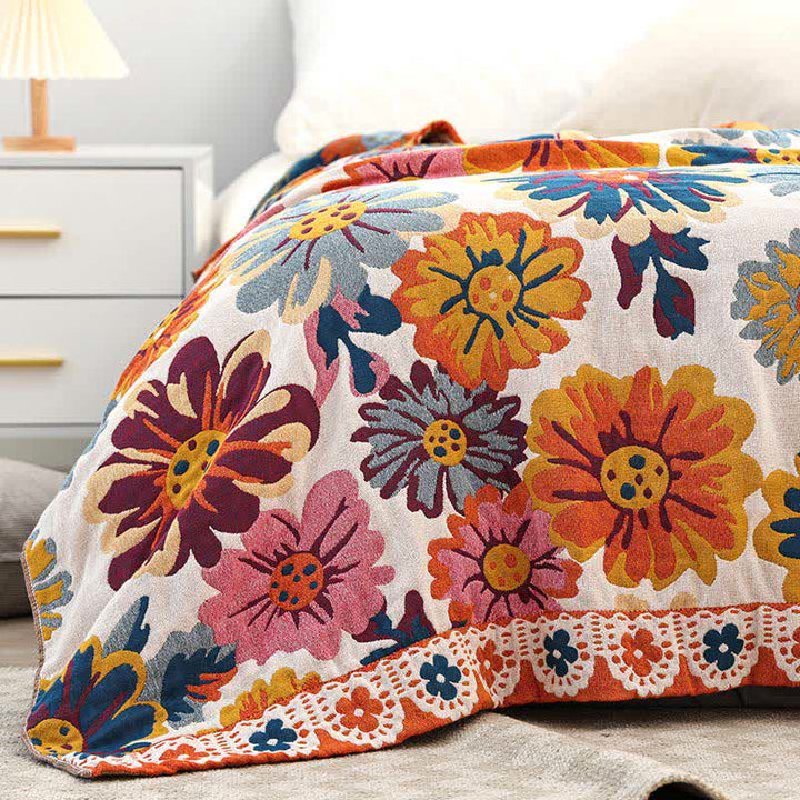 Reversible Cotton Flower Quilt – Organic Double-Sided Bedding