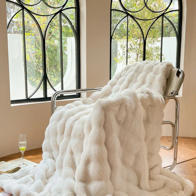 Faux Rabbit Fur Throw Blanket – Ultra Soft Plush Bed & Sofa Cover