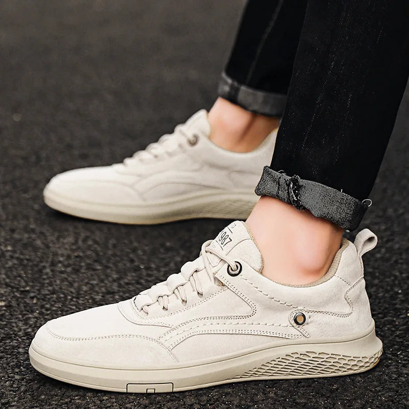 Lisboa Suede Sneakers