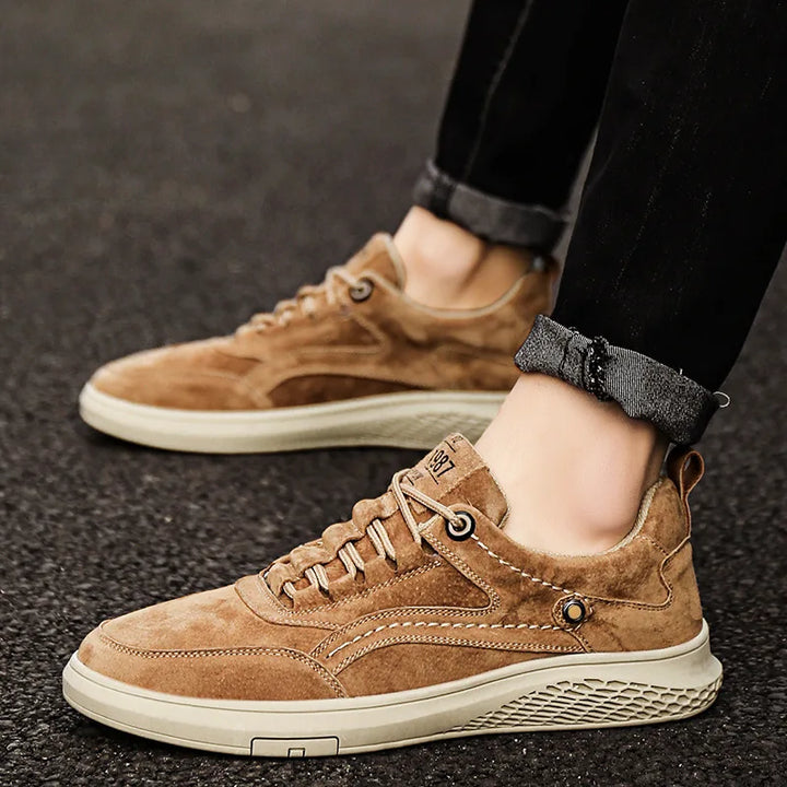 Lisboa Suede Sneakers