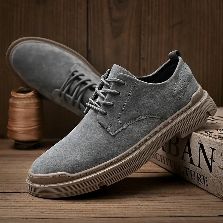 Villanotte Suede Shoes