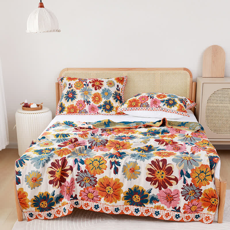 Reversible Cotton Flower Quilt – Organic Double-Sided Bedding