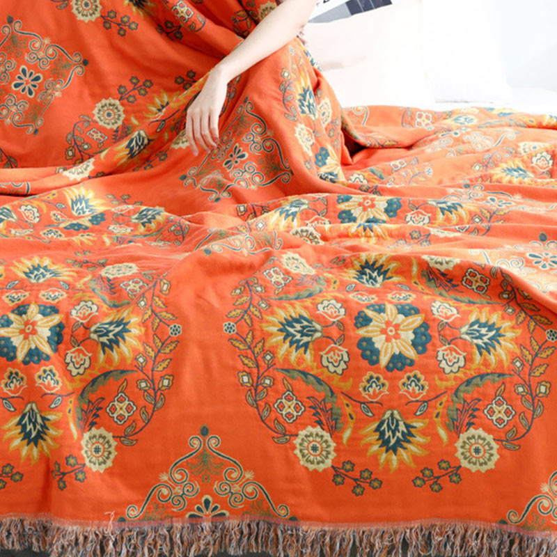 Floraya Reversible Cotton Woven Quilt