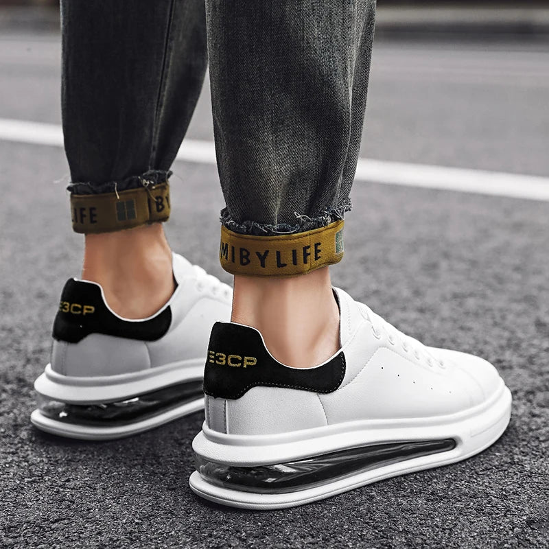 Lorca Performance Sneakers