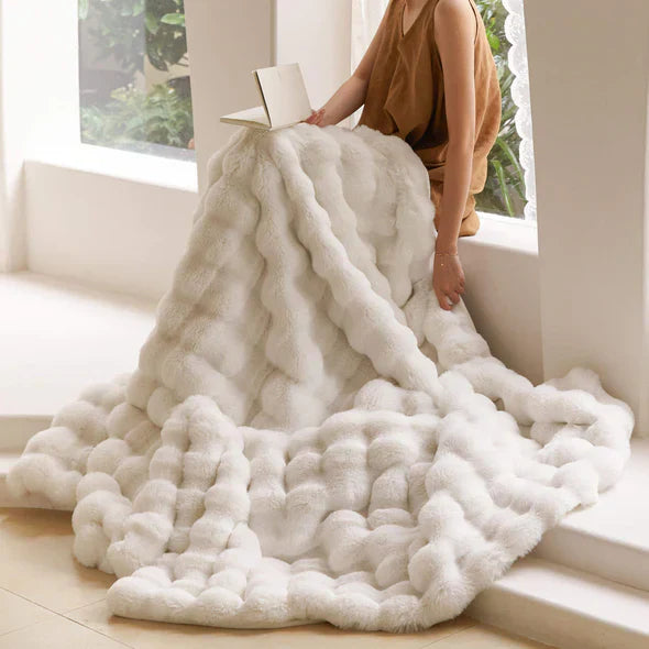 Faux Rabbit Fur Throw Blanket – Ultra Soft Plush Bed & Sofa Cover
